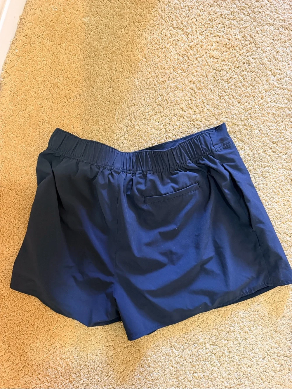 ALO Yoga women’s black Athletic Shorts - Performance skirt